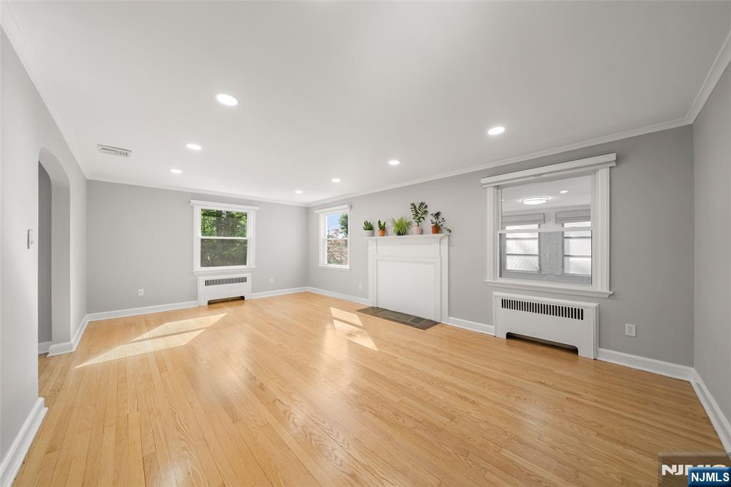 26 W Lawn Road