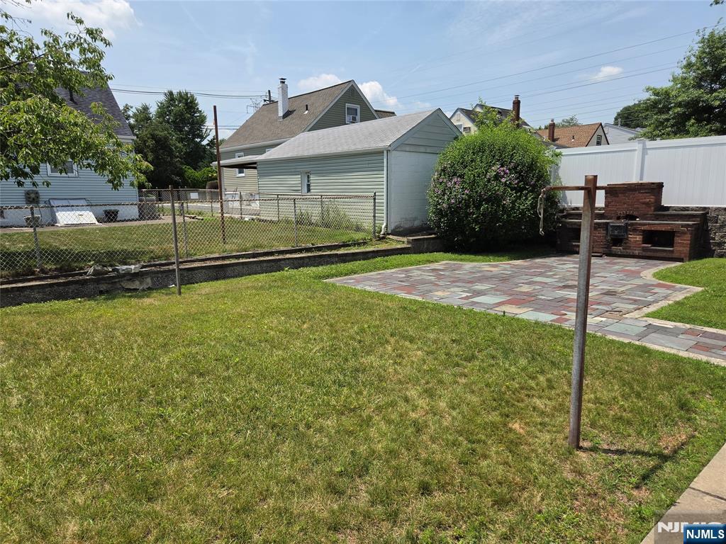 77 Columbia Avenue