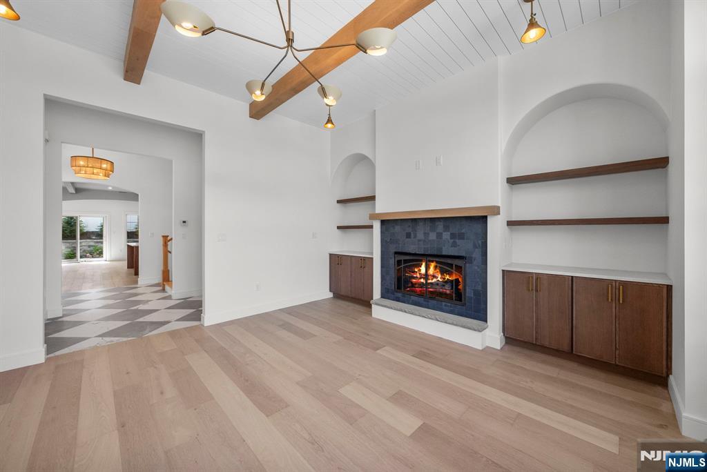 518 4th Street B