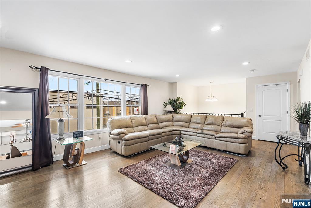 128 Baltimore Avenue