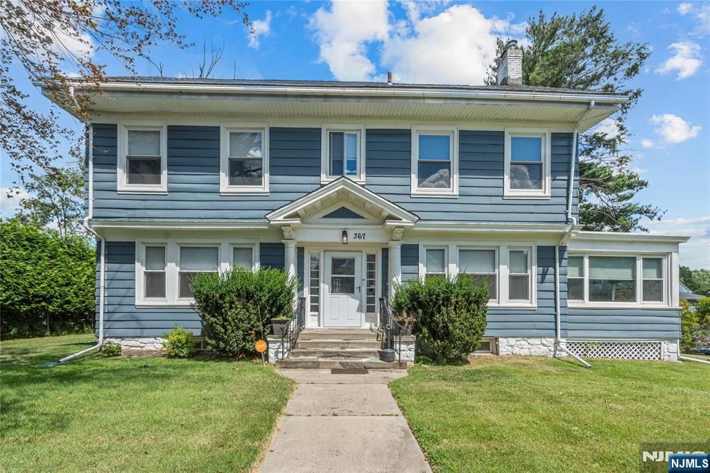 Photo of 367 Highland Avenue, Orange, NJ 07050 (MLS # 26010603)