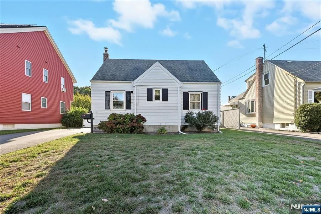 Photo of 1022 2nd Street, Fair Lawn, NJ 07410 (MLS # 25038101)