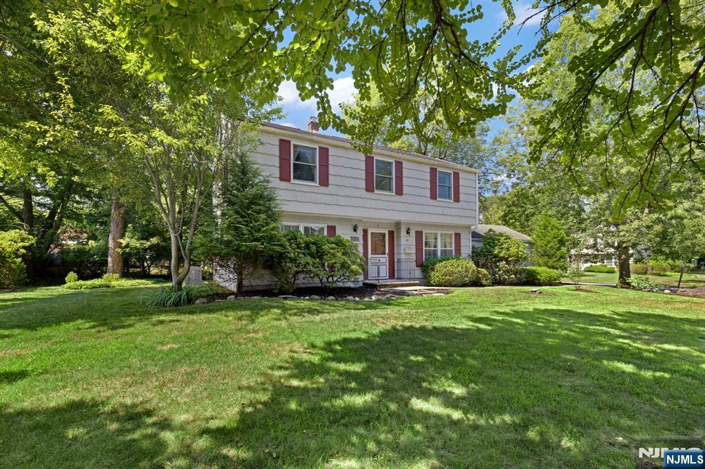 6 Armstrong Avenue