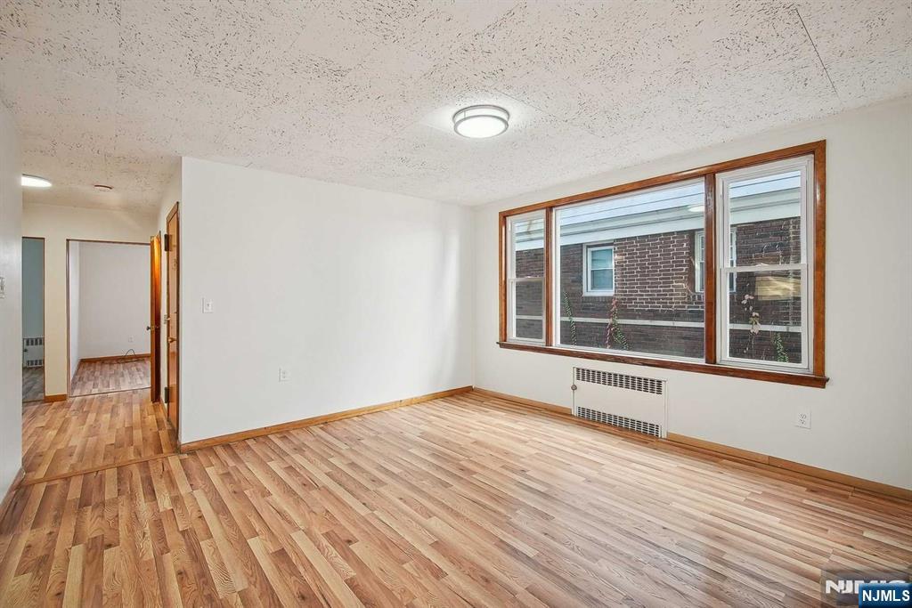211 Ampere Parkway 1