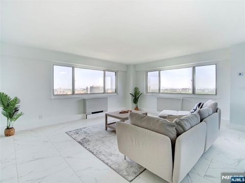 Photo of 377 S Harrison Street #17FF, East Orange, NJ 07018 (MLS # 26025022)