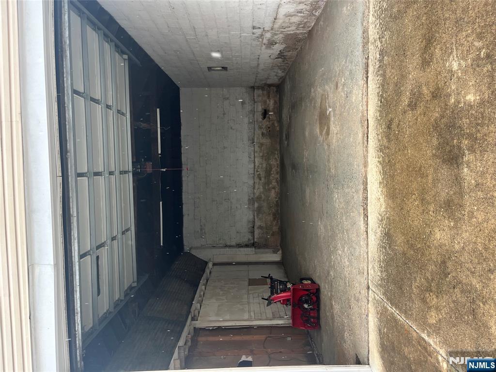 262 Macarthur Avenue