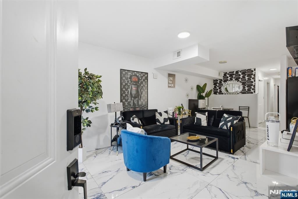 22 Breckenridge Terrace