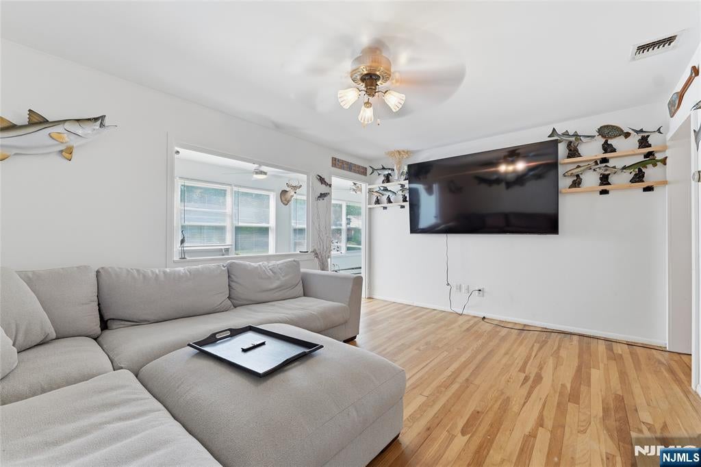 8B Cypress Street