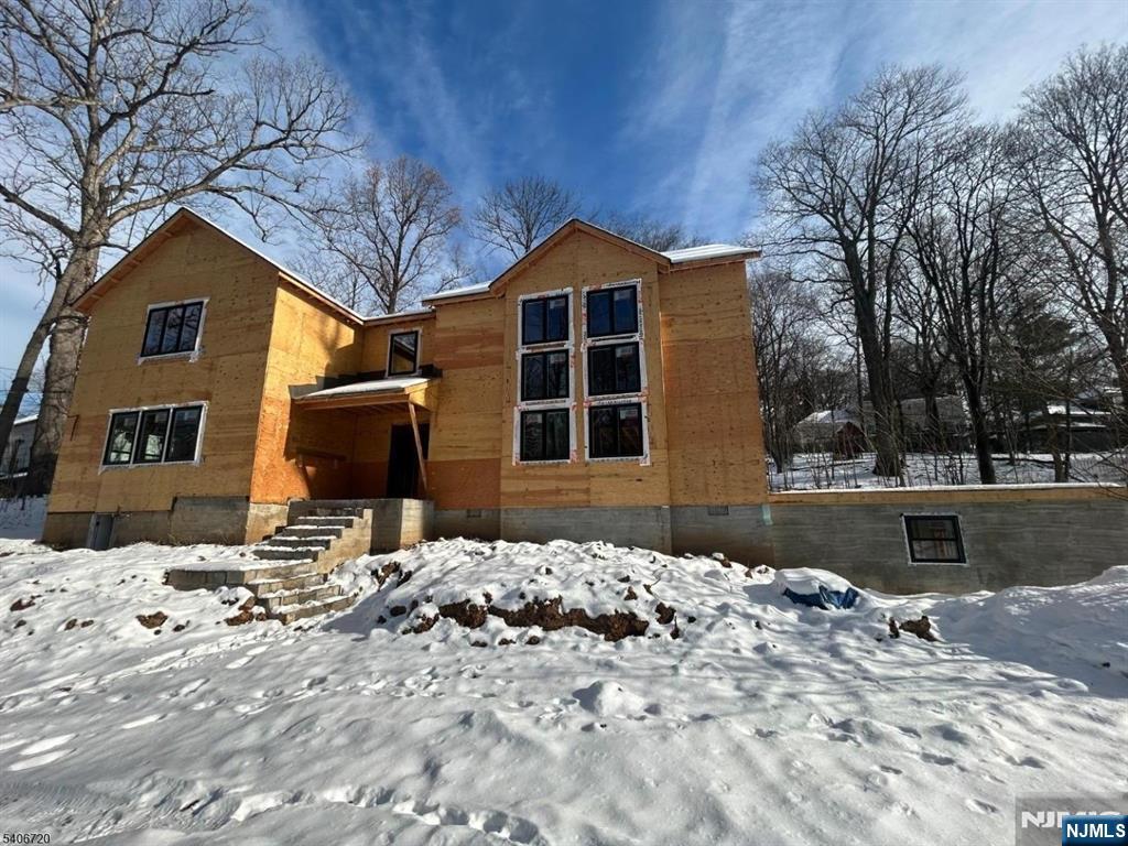 142 Diamond Hill Road