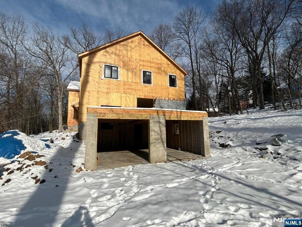 142 Diamond Hill Road