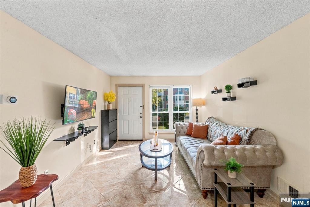 1338 Lavender Court