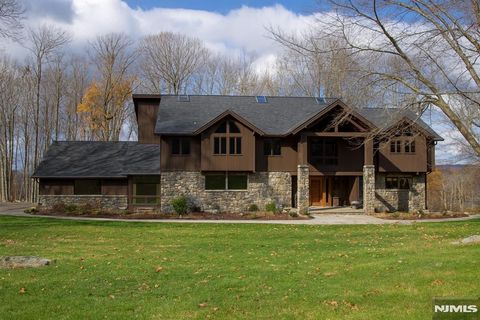 21 Starrett Court Sparta NJ 07871