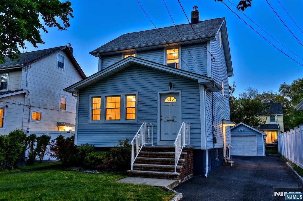 655 Tilden