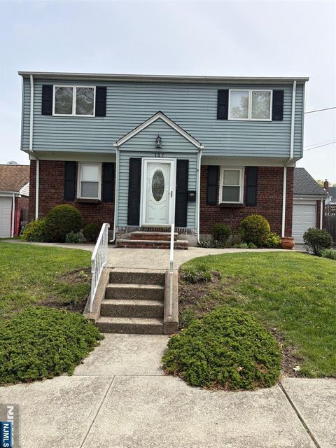 Photo of 157 Queen Street, Bergenfield, NJ 07621 (MLS # 26015034)