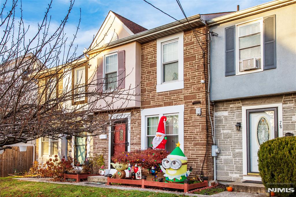 180 William Street B