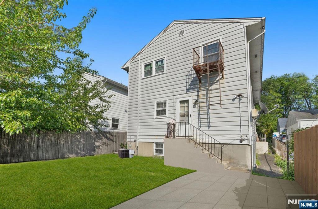 304 Concord Avenue