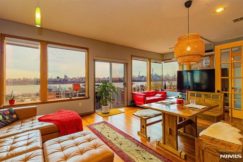 Photo of 152 Pine, Cliffside Park, NJ 07010 (MLS # 25043088)