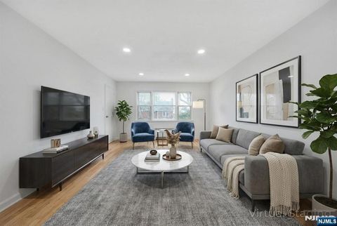 Photo of 151 Palisade Ave #C10, Englewood, NJ 07631 (MLS # 26001756)