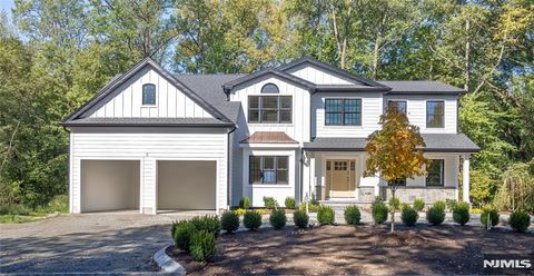 704 Orangeburgh River Vale NJ 07675