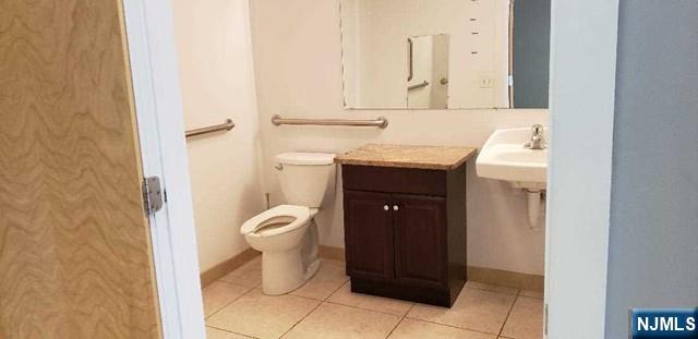 312-314 Bergen Boulevard A