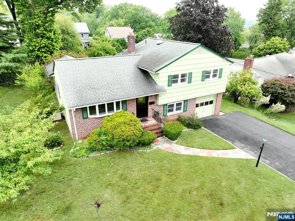 678 Oakley Place