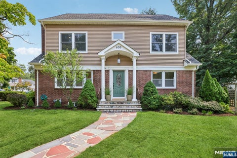 Photo of 650 Ridgewood Road, Maplewood, NJ 07040 (MLS # 26034544)