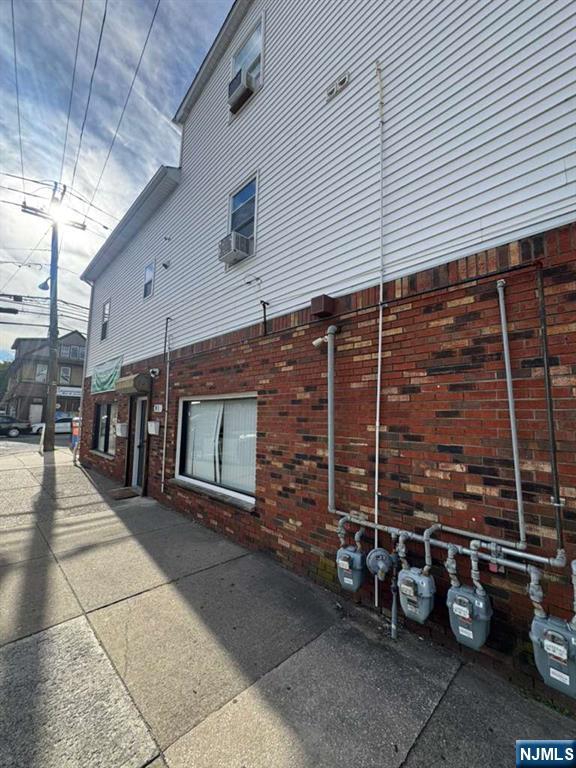 81-85 Berkshire Avenue