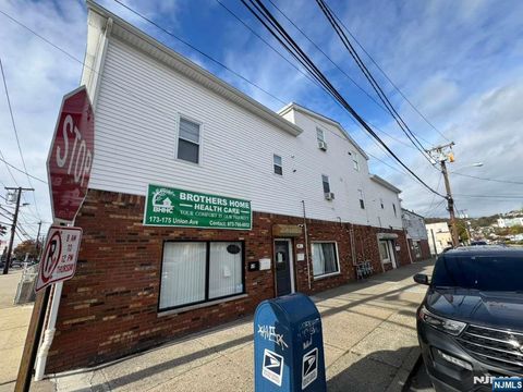 81-85 Berkshire Avenue Paterson NJ 07502