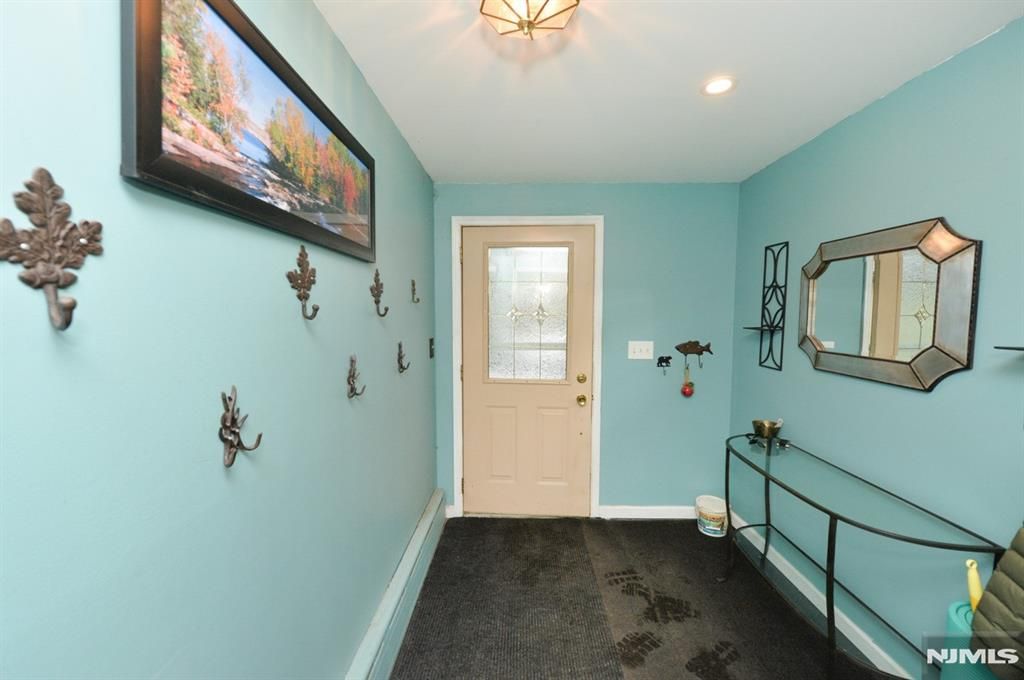 Photo of 178 Franklin Street, Northvale, NJ 07647 (MLS # 26007253)