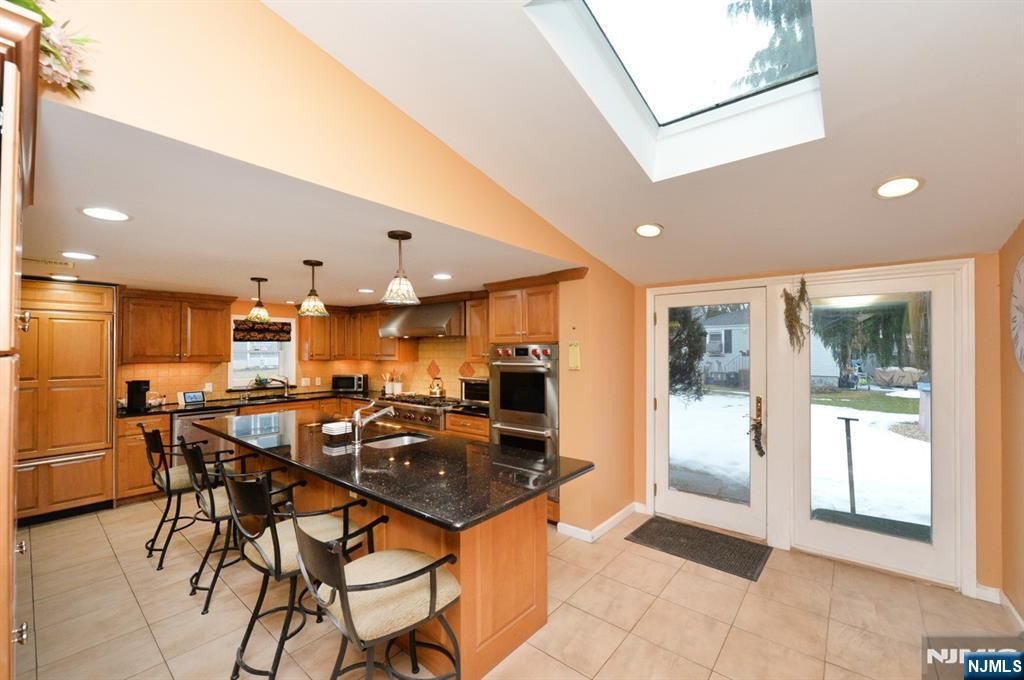 Photo of 178 Franklin Street, Northvale, NJ 07647 (MLS # 26007253)