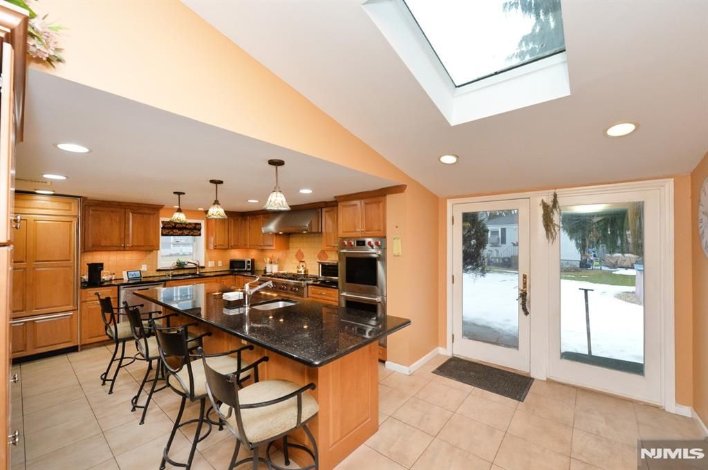 Photo of 178 Franklin Street, Northvale, NJ 07647 (MLS # 26007253)