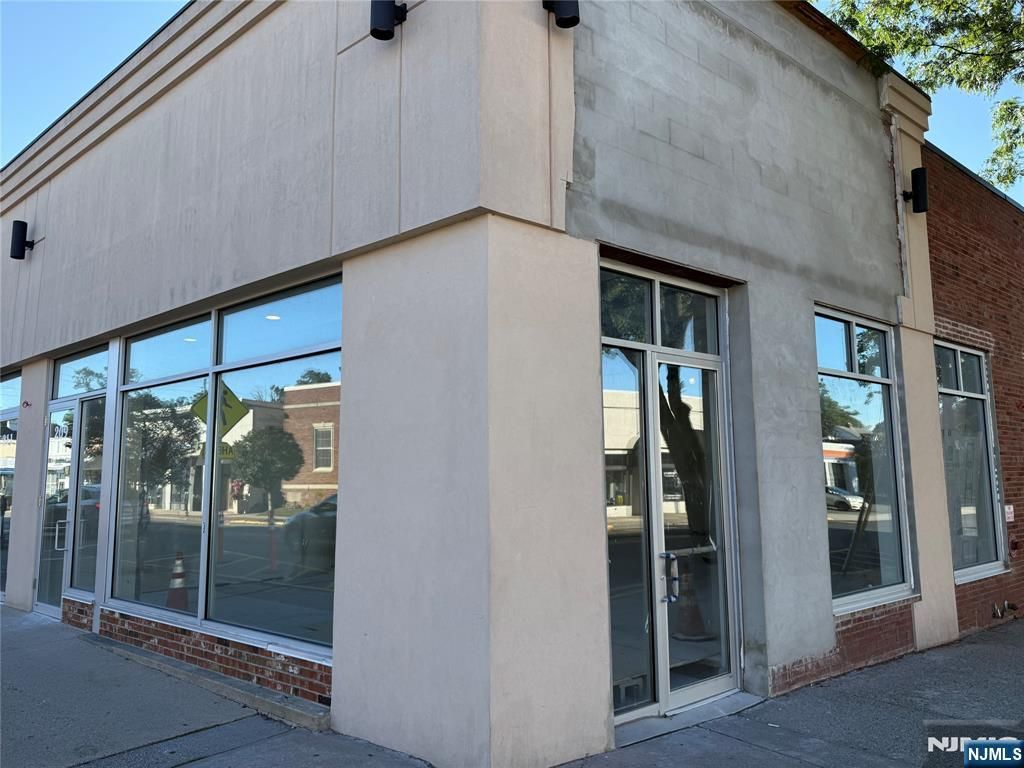 Photo of 209 Westwood Avenue, Westwood, NJ 07675 (MLS # 25037662)