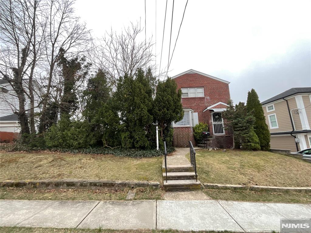 488 Wilson Avenue