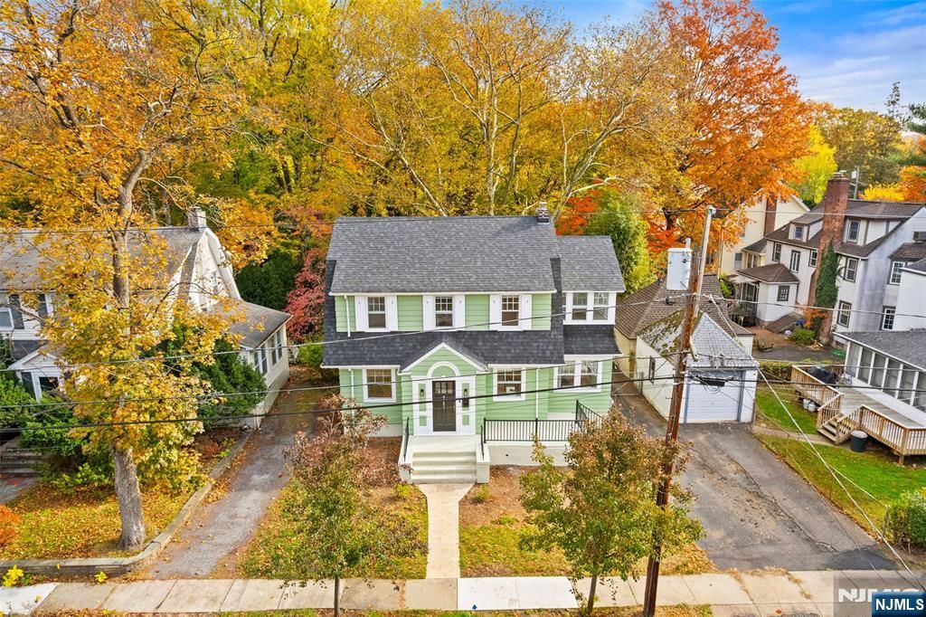 Photo of 401 Conrad Road, Englewood, NJ 07631 (MLS # 25040758)