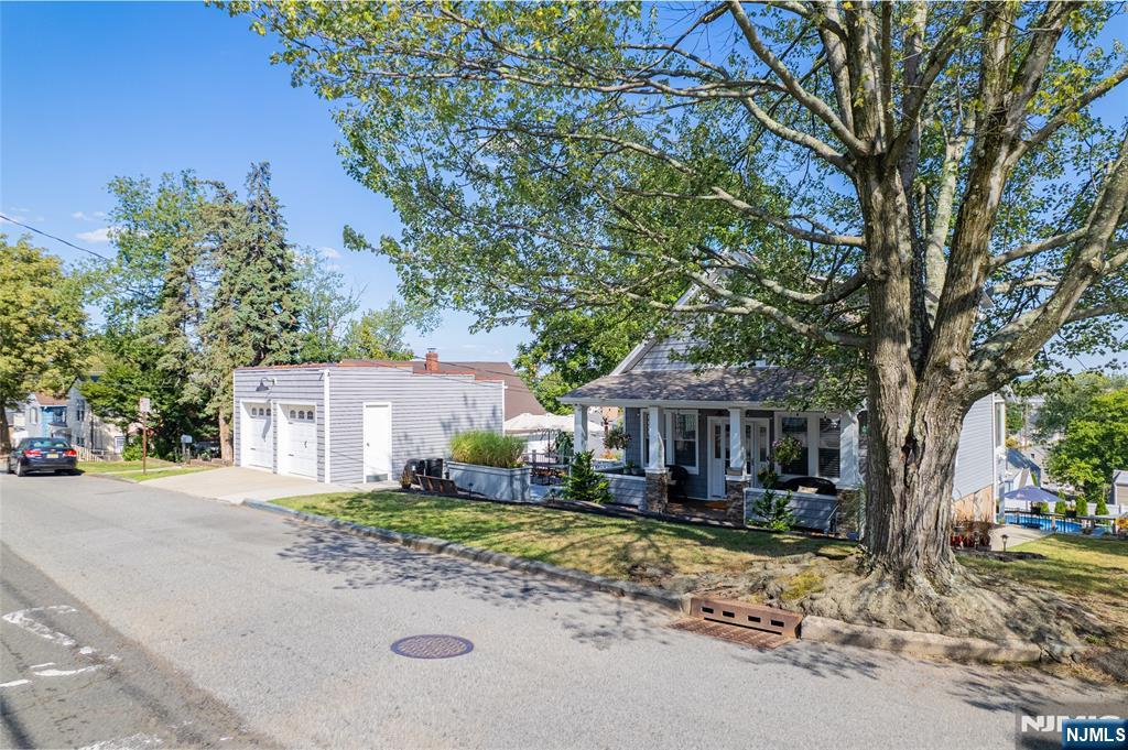 73 Avenue B