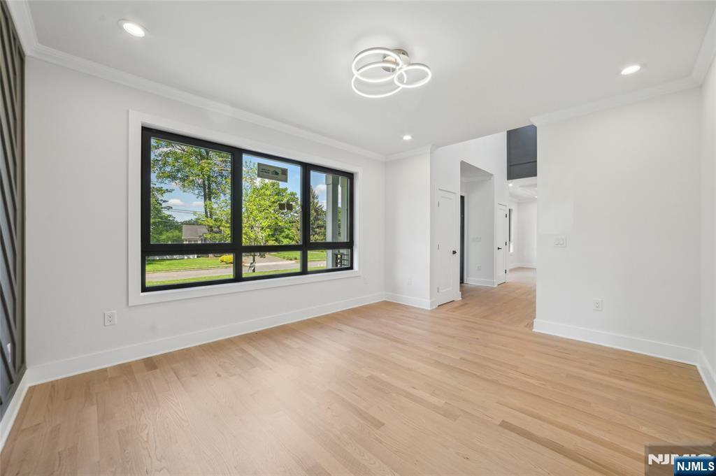 5 Foxcroft Drive