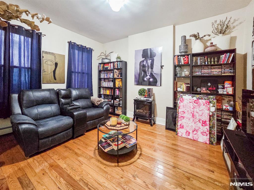 14 48th Street