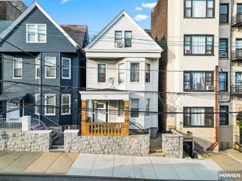 Photo of 14 48th Street, Weehawken, NJ 07086 (MLS # 26030490)