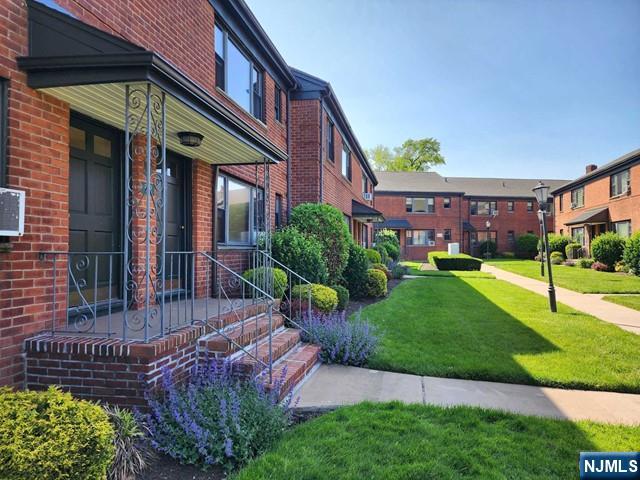 Property for Sale at 2163 N Central Road B, Fort Lee, New Jersey - Bedrooms: 1 
Bathrooms: 1  - $359,000