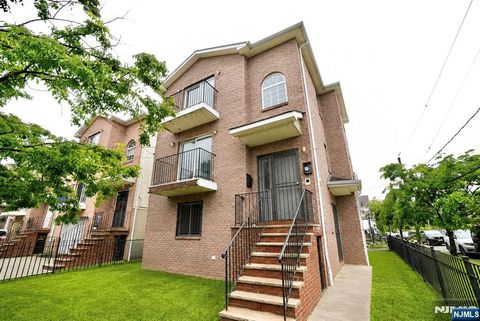 Photo of 36 Brenner Street, Newark, NJ 07108 (MLS # 26017469)