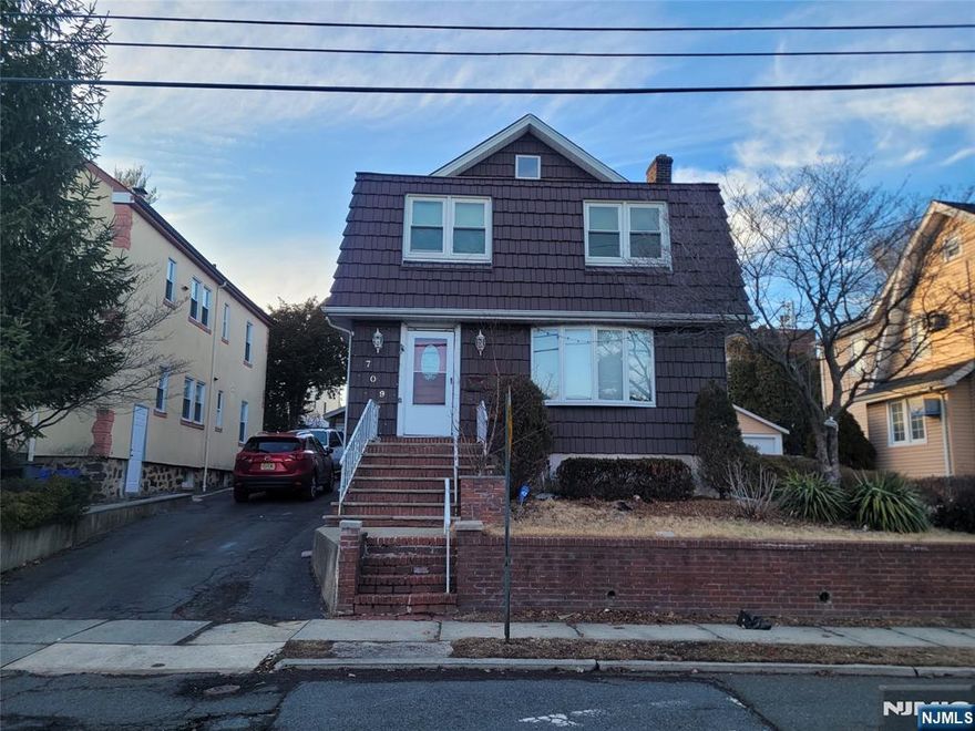 Well maintained colonial house in Ridgefield. Spacious and sunny living room, formal dining room, stainless steal appliances and Corian countertops. Hardwood floor. Master bedroom has plenty closets. Good size of two bedrooms and full bathroom. Finished basement contain Den/Office space can be used as forth bedroom, full bathroom, Laundry room. Two car detached garage and large drive way. NYS bus stop in a minute away.