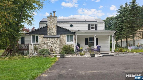 Photo of 49 Hillcrest Drive, Liberty, NJ 07838 (MLS # 26040188)