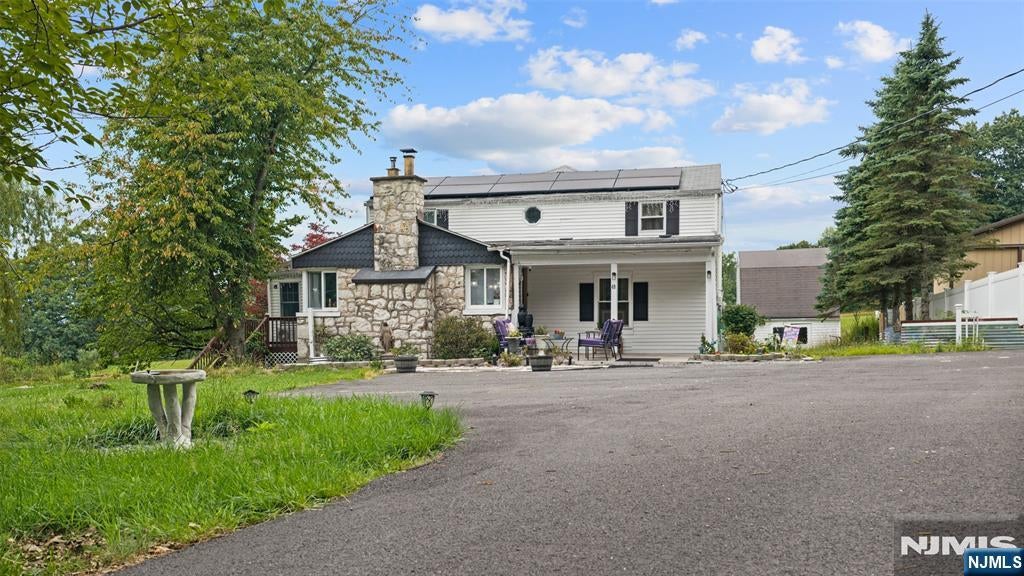 49 Hillcrest Drive