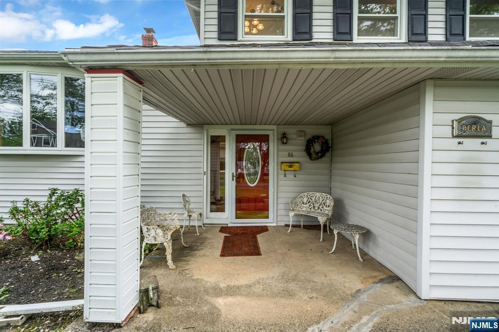 86 Portland Avenue