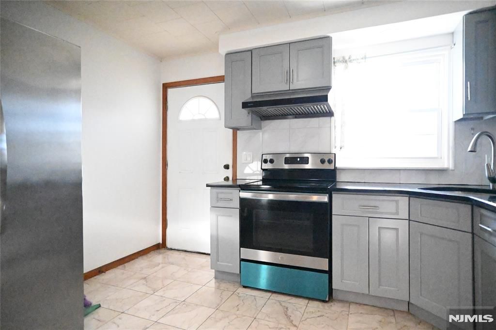 Photo of 108 Pehle Avenue, Saddle Brook, NJ 07663 (MLS # 25042569)