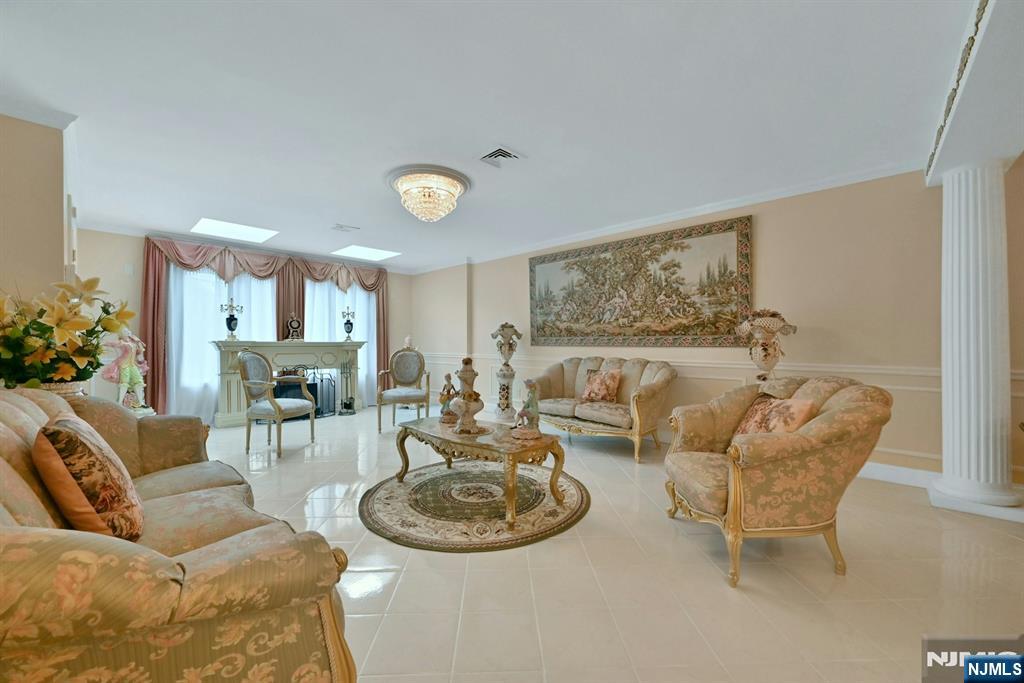 303 76th Street