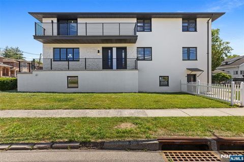 Photo of 302 E Harriet AVE #1, Palisades Park, NJ 07650 (MLS # 26023288)