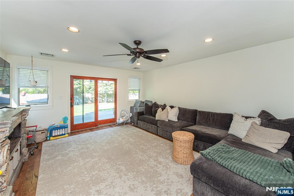 18 Evergreen Drive