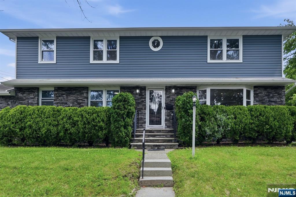 88 6th Street