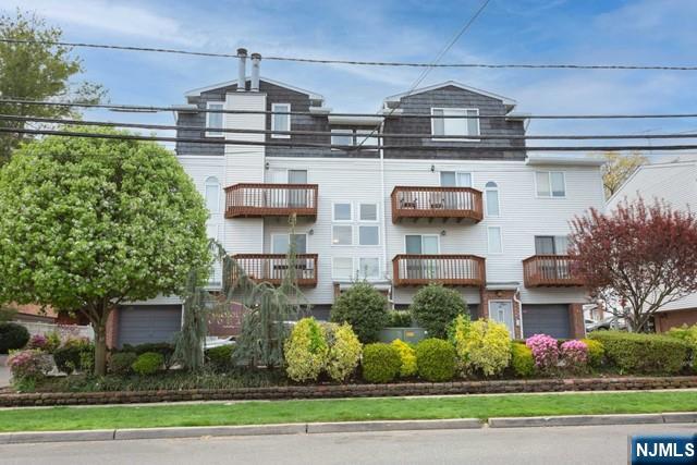 Property for Sale at 31 Fairmount Avenue 13A, Hackensack, New Jersey - Bedrooms: 2 
Bathrooms: 2  - $399,000